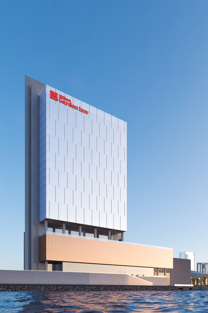 Hilton-Garden-Inn-Hotel-spotlight-mob